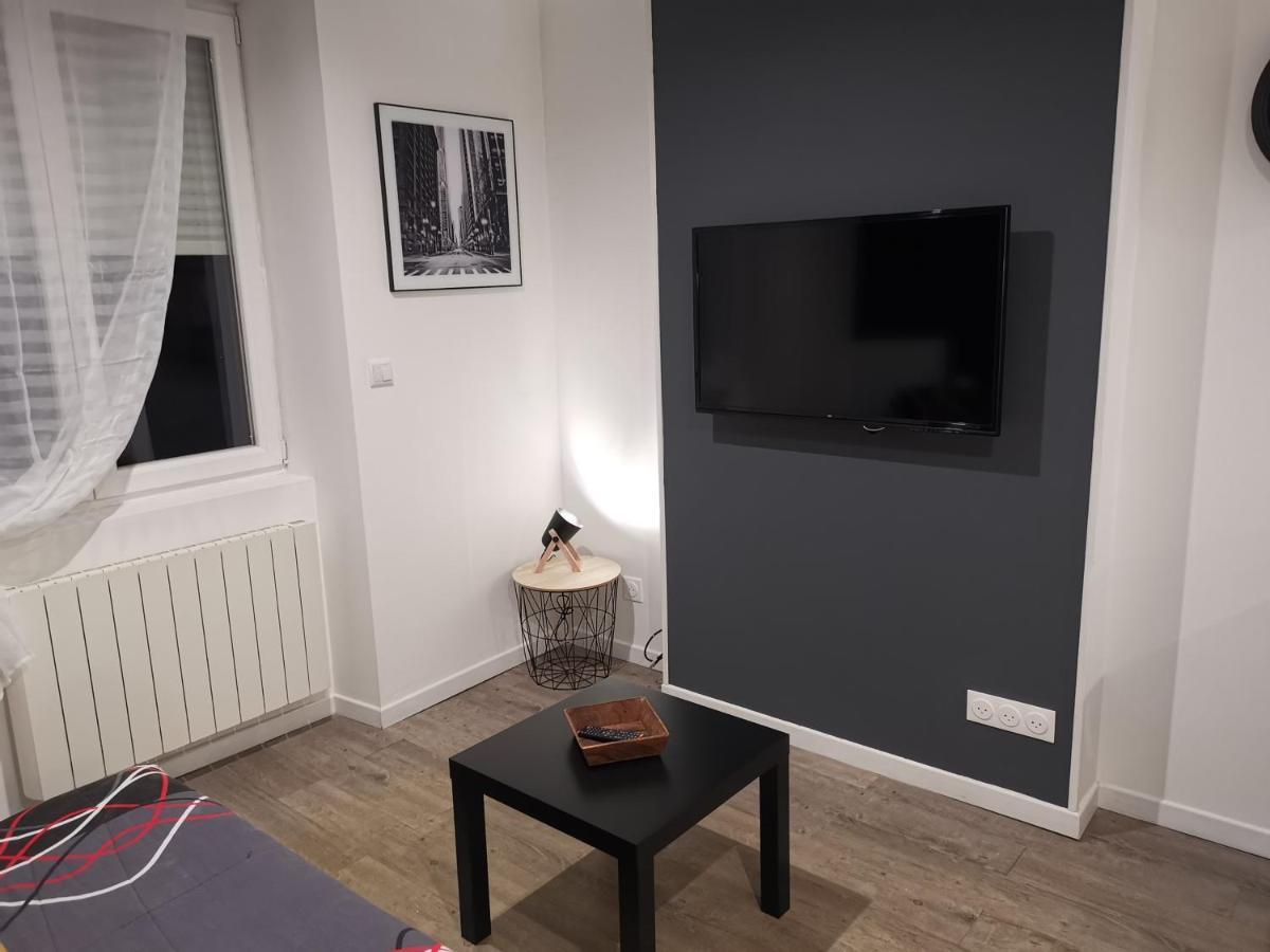 Studio Cosy Au Pied Du Metro Flachet Villeurbanne Luaran gambar