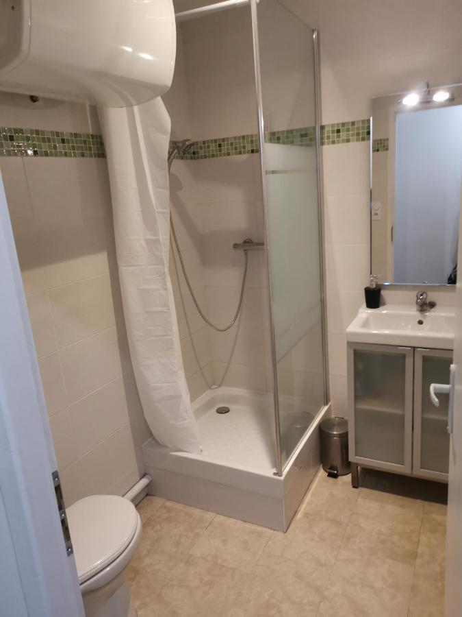 Studio Cosy Au Pied Du Metro Flachet Villeurbanne Luaran gambar